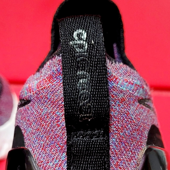 Nike Epic Phantom React Flyknit Women's Running Shoes #BV0415-002 size 10 - Picture 8 of 11